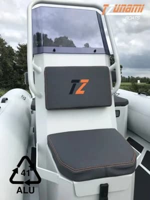 Tzunami Rib TZ 450 Tender 2