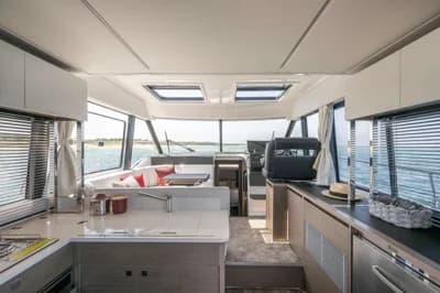 Jeanneau Merry Fisher 1295 Coupe 5