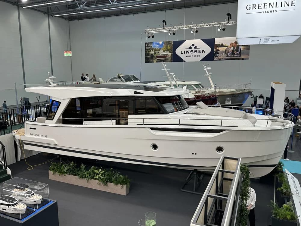 Greenline 42