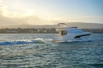 Prestige 520 3