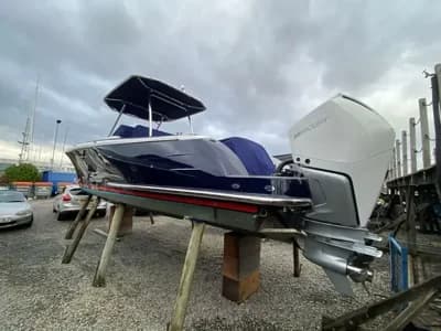 2021 Comitti Isola 33 Boat for Sale in Lymington 3