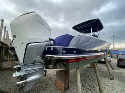 2021 Comitti Isola 33 Boat for Sale in Lymington 4
