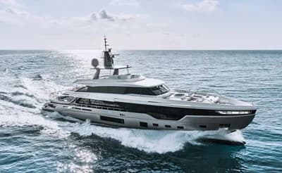 Azimut Grande Trideck 3