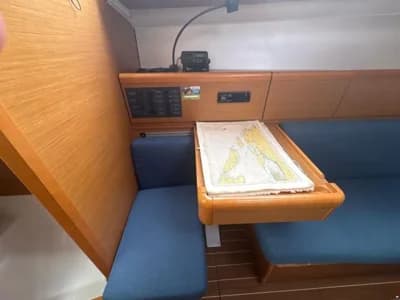 Jeanneau Sun odyssey 33i 5