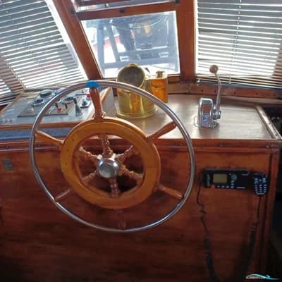 Klassiek Motorjacht - Directievaartuig 2