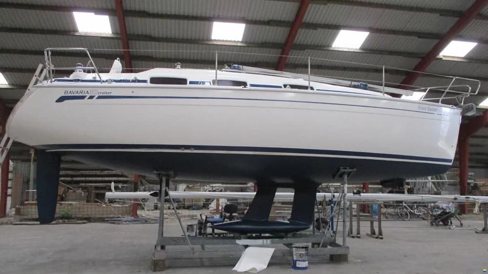 Bavaria 30 cruiser