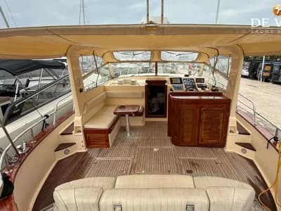 2000 Apreamare 10 Semicabinato Boat for Sale in Contact De Valk Antibes 3
