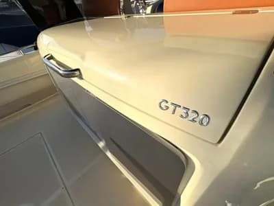 2025 Invictus 320 GT Boat for Sale in Alicante 2