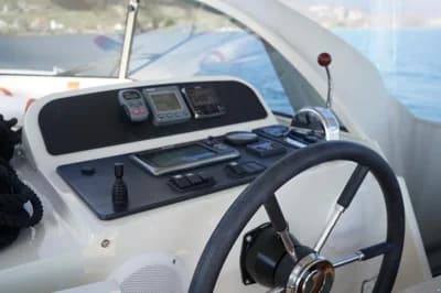 Linssen Grand Sturdy 34.9 AC "Victorinox" 3