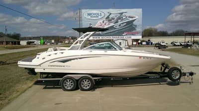 2017 Chaparral 264 Sunesta 2
