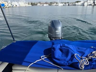 1995 Sea Ray 19 Open Bow 4