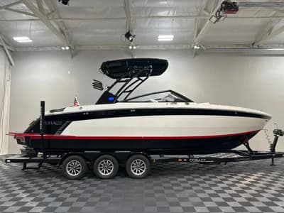 Cobalt R8 Surf 2
