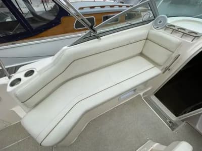 2007 Rinker 250 Fiesta Vee Boat for Sale in Bray 5