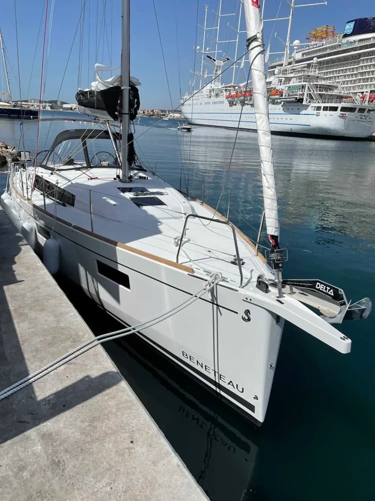 2021 Beneteau Oceanis 38.1 Boat for Sale