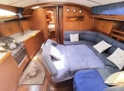 2000 Jeanneau Sun Odyssey 45.2 Boat for Sale in English Harbour Town 4