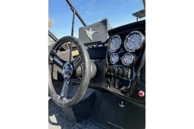 Tracker Targa V-19 WT 2