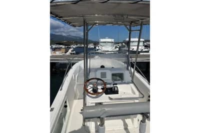 2001 White Shark 225 | 7m 2