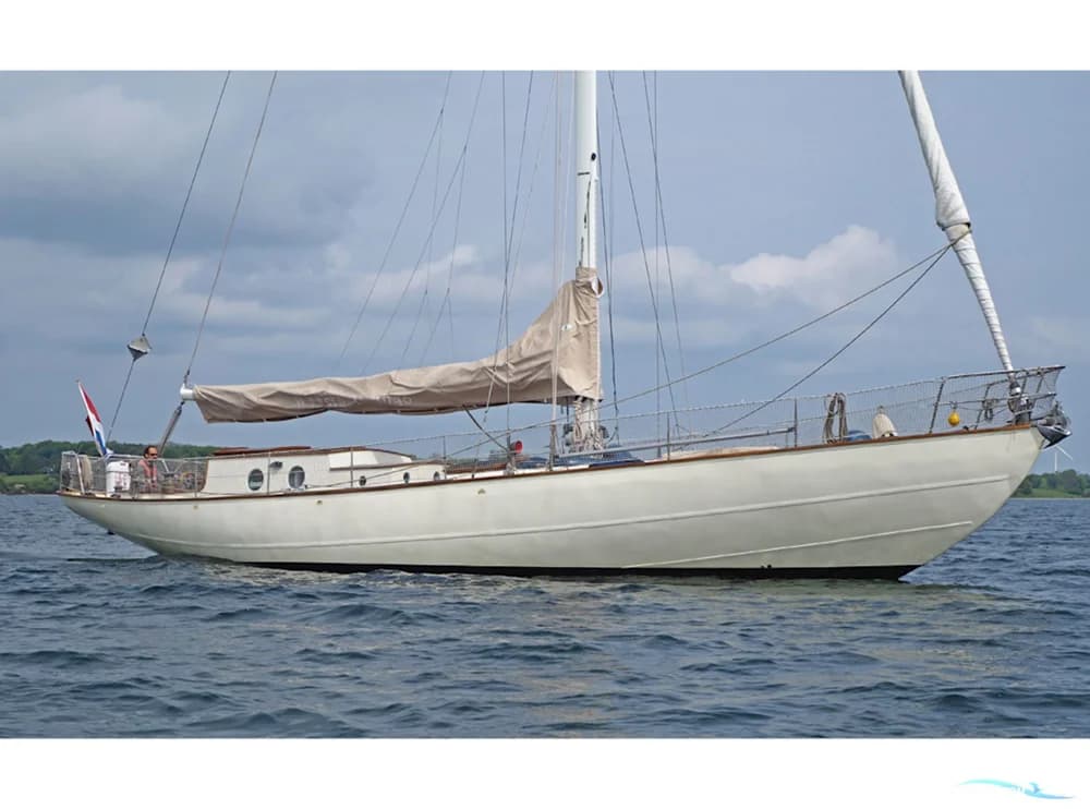 Guthrie Murdoch & Co W.R. Murdoch Classic Sloop 55