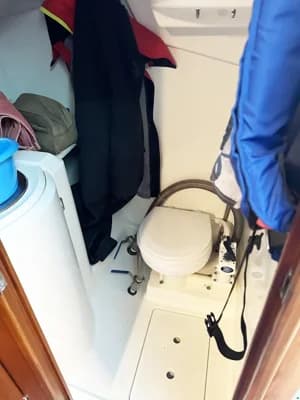 Beneteau First 310 (diseño Finot) 5
