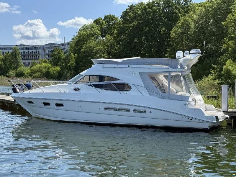 Sealine F 42.5