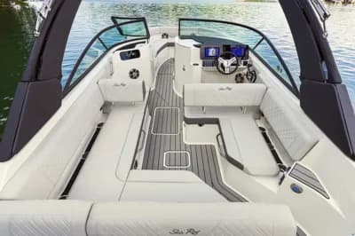 Sea Ray SDX250E OUTBOARD & Trailer (NE 2