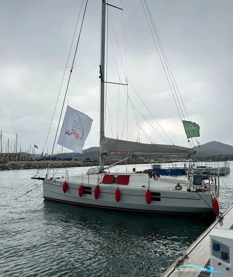 Azuree 33