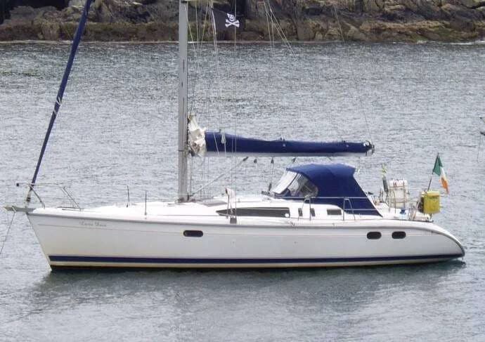 Hunter 376