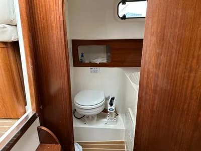 2008 Astinor 840 | 9m 5