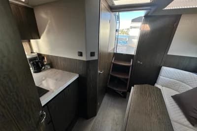 2018 Galeon 335 HTS | 11m 5