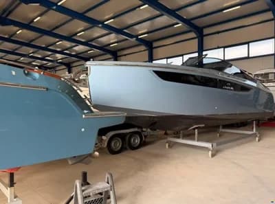 Cranchi E26 2