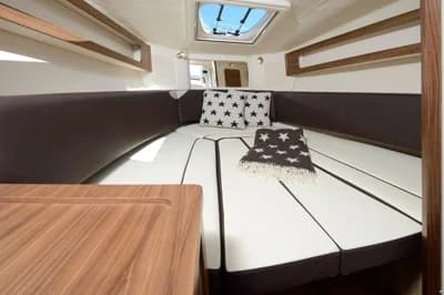 Sea Ray Sundancer 265 Europe 3