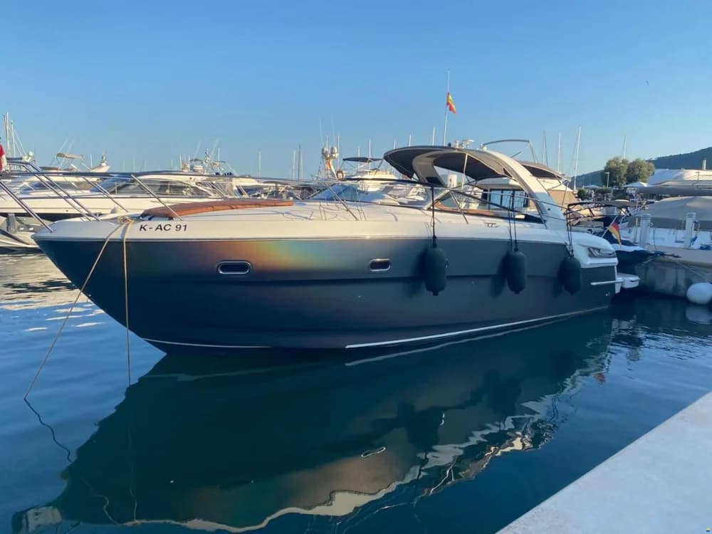 Bavaria Sport 38