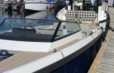 Delta Powerboats 26 open 3