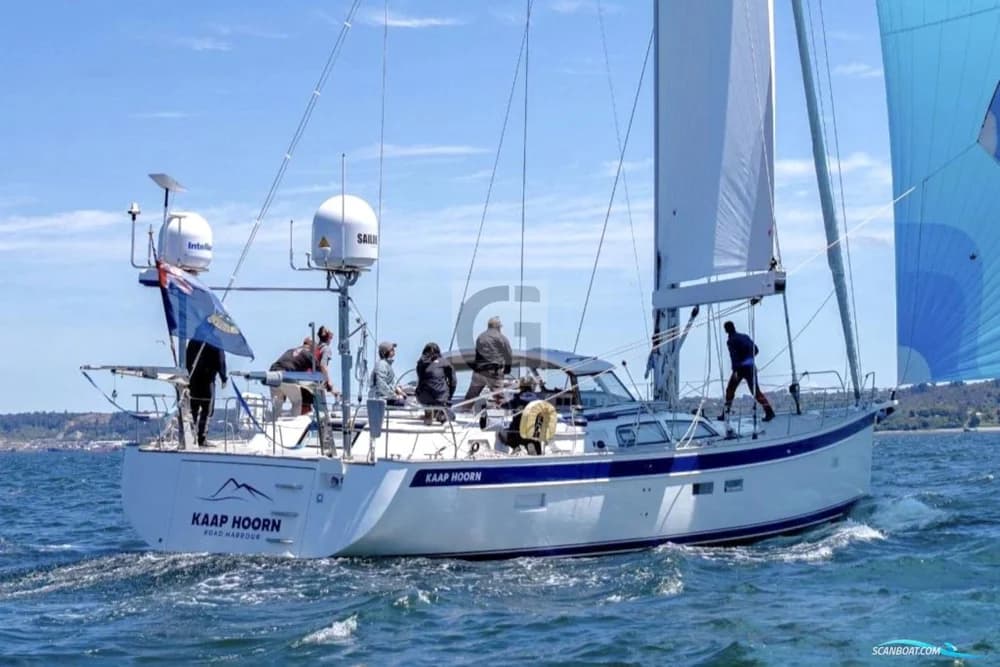 Hallberg-Rassy 57