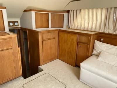 Bertram 37 Convertible 3