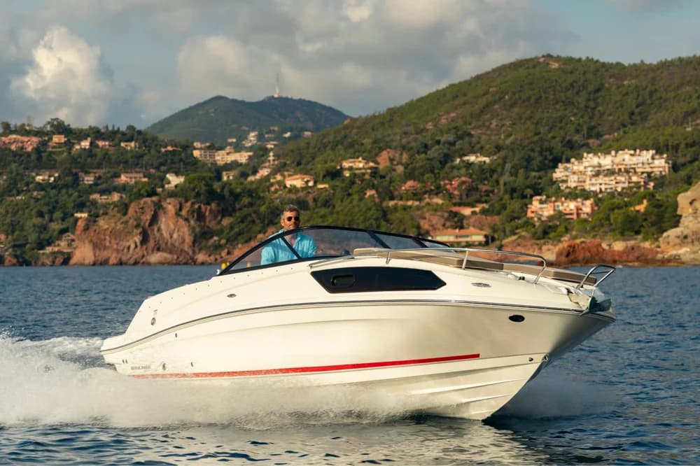 2026 Bayliner VR6 Cuddy | 7m