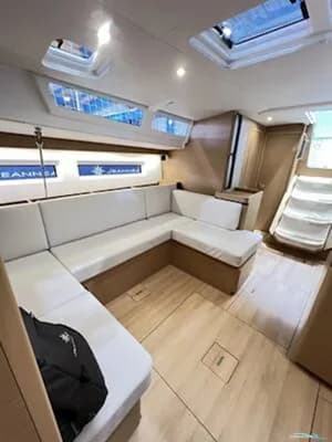 Jeanneau Sun Odyssey 490 2