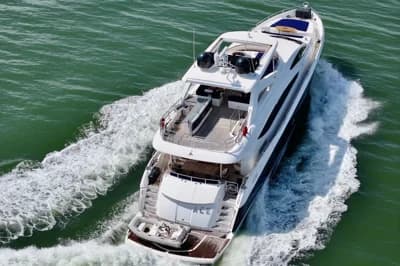 2011 Sunseeker 88 Yacht | 27m 2