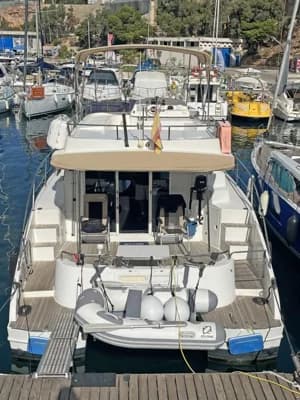 Fountaine Pajot Highland 35 2