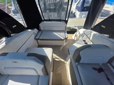 2016 Regal 26 Express Boat for Sale in Windsor 4