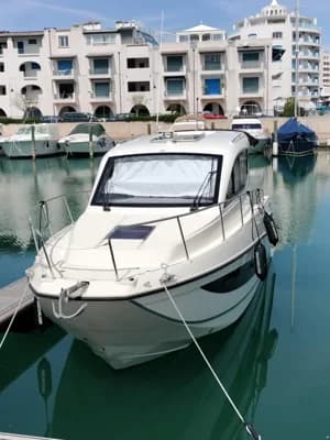 Quicksilver 905 Weekend - Barca cabinata 3