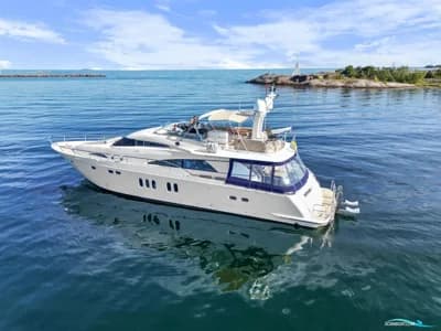 Fairline Squadron 74 2