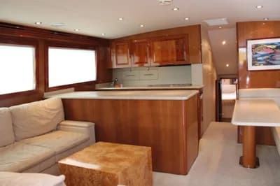 2008 Hatteras 54 Convertible | 16m 3