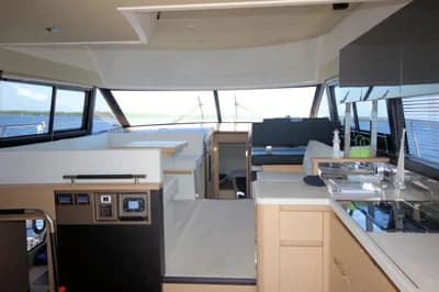 2017 Prestige 450 | 14m 4