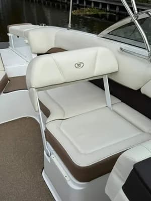 2015 Cobalt 220S Boat for Sale in Lemmer 3