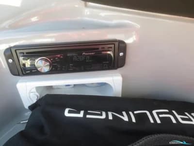 Bayliner 185 Capri Bowrider 4