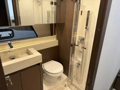 2018 Prestige 520 | 53ft 3