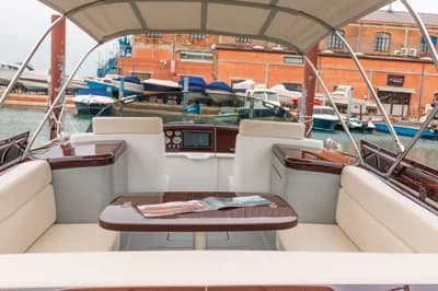 2011 Riva 33 Aqua Super Boat for Sale in Venice 3