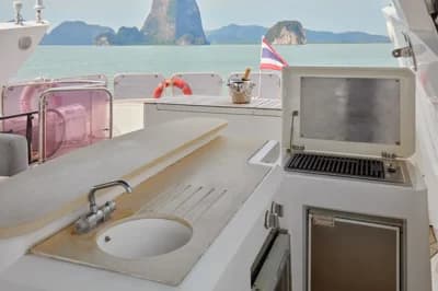 2007 Sunseeker 90 Yacht — MAJOR AFFAIR 4