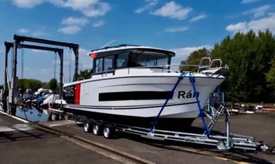 Jeanneau Merry Fisher 895 Sport Offshore 5